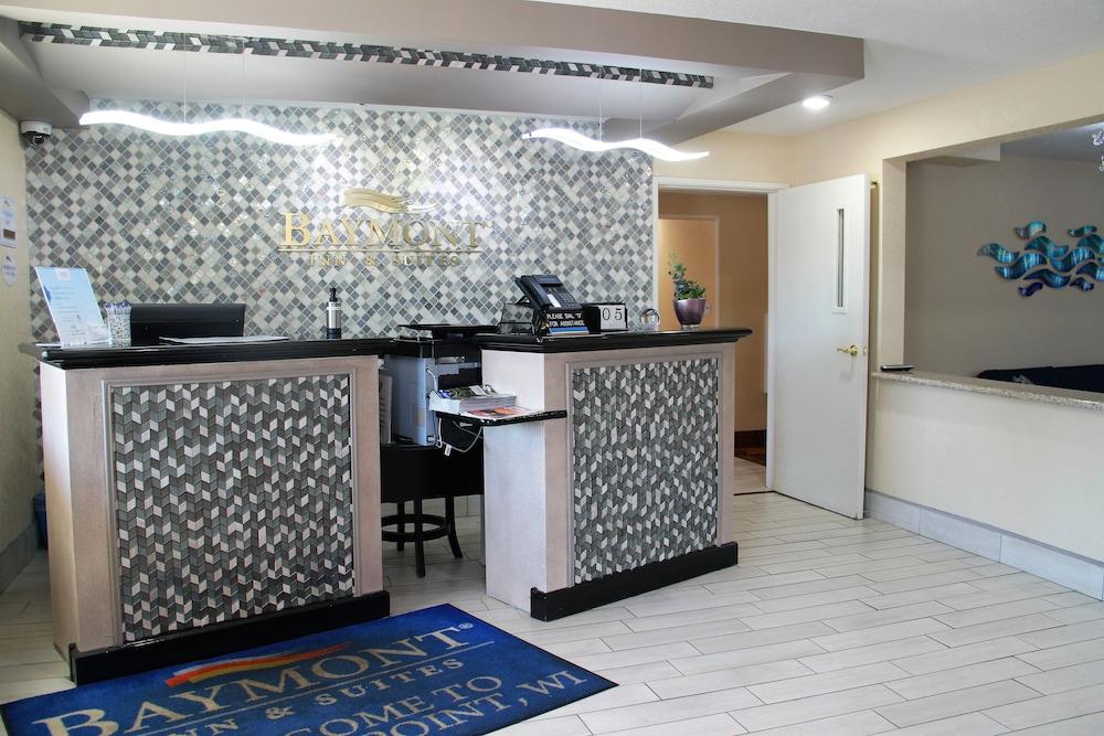 Hotel Baymont By Wyndham Stevens Point Exterior foto